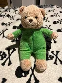 A little teddy has been found in a lay-by between Tal-y-Cafn and Maenan. Possibl