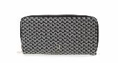 My wallet was brown coloured (with litttle squares with light brown colour). It 