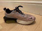 We‘ve lost one pink ASICS sneaker in the Greenwich Park today on one of the trai