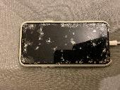 Hi so I’ve found an iPhone 11 Pro on the floor in Canary Wharf if this is yours 