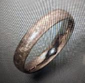Regrettably I have lost my white gold wedding ring with the inscription 'Rosalin