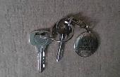 Found a set of keys with 'CAJA DE ELCHE' key fob on it