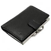 I got robbed on the train at Neasden Underground Station. Got my wallet stolen. 
