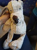 My son lost his beloved Teddy somewhere by the metro or the fotbollfield itself.
