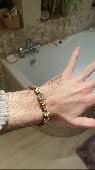 hi everyone. a few days ago i lost this bracelet while I was in the Kings Cross 