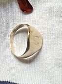 Lost my recently deceased father’s small gold signet ring with faded monogram. H