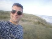 I've lost my sight glasses, big retro frame, like RayBan The glasses are helioma