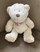 My little girl left her teddy in room 505 at the Holiday Inn Manchester Airport.